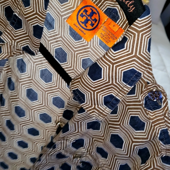 Tory Burch Button up collared top - Picture 2 of 2